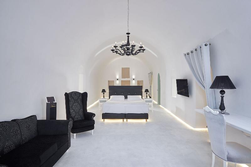 Opera Mansion Santorini Fira (Santorini)